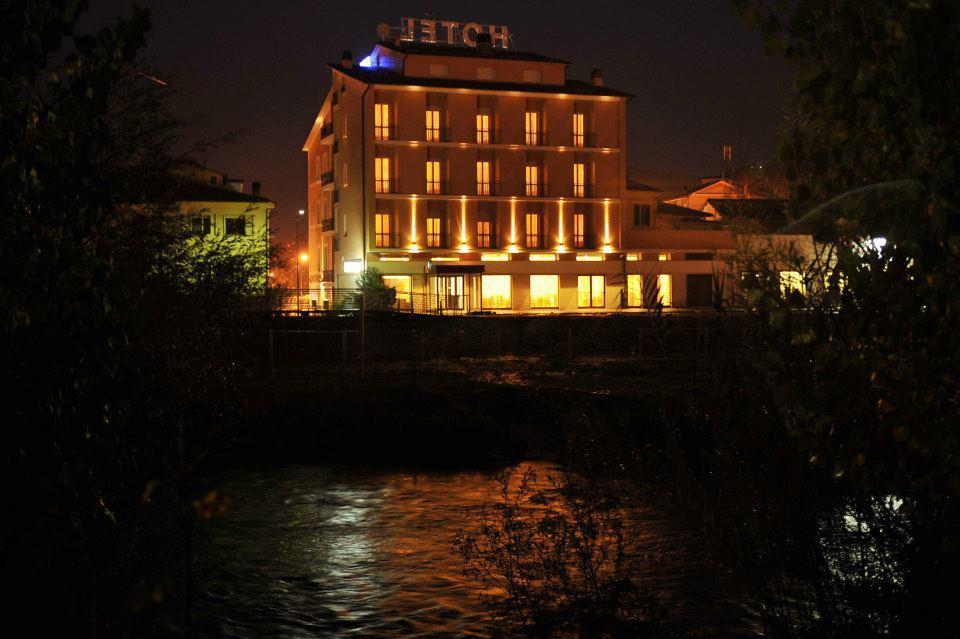 Hotel Cavour Rieti Esterno foto